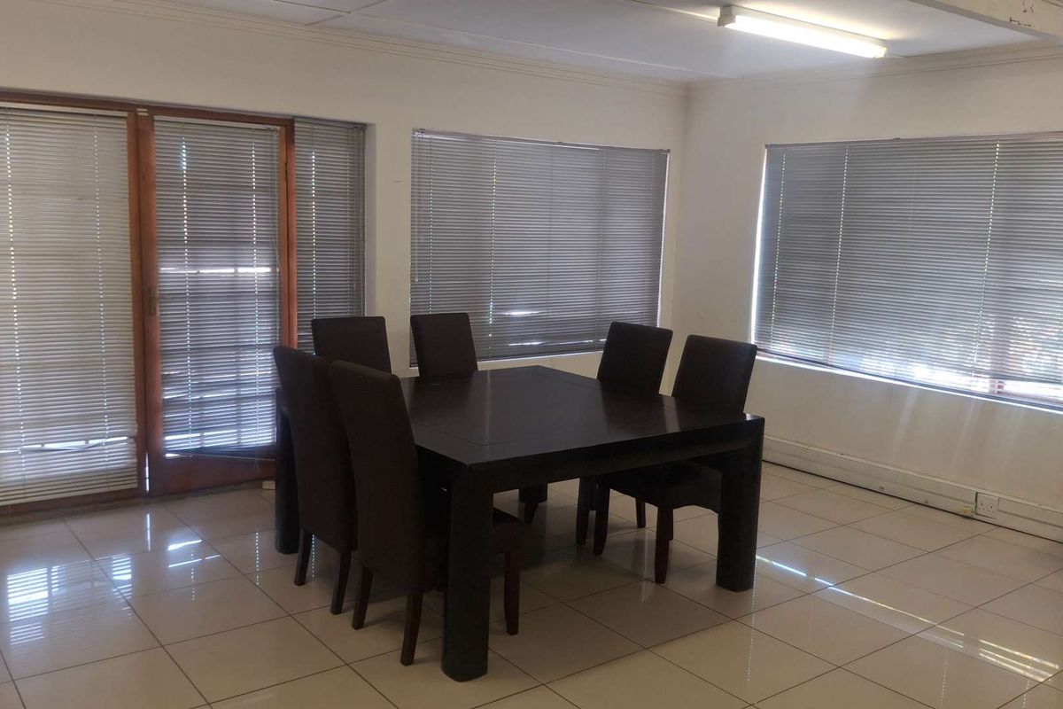 🏢 PRIME OFFICE PROPERTY CLOSE TO MAERUA MALL - Photo 4