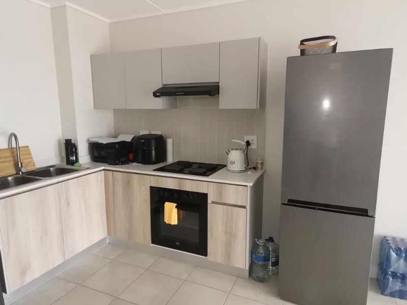 Stunning 2 bedrooms apartment in Mooikloof Smart City - Greenkloof Eco Estate - Photo 7