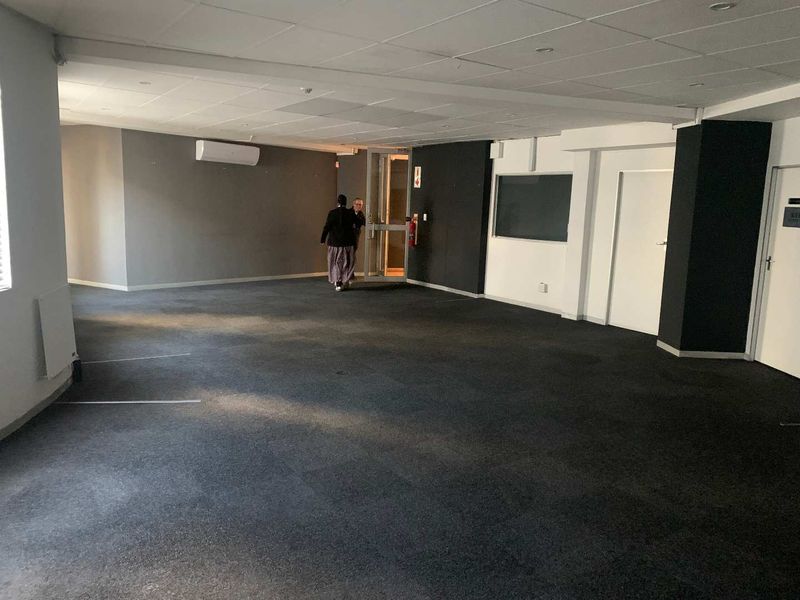 Commercial Office Spaces To Let in Rivonia - Photo 8