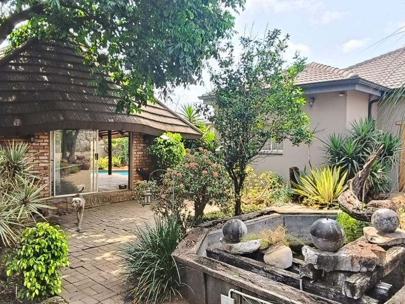 6 bedrooms house for sale in Pretoria Gardens - Photo 6