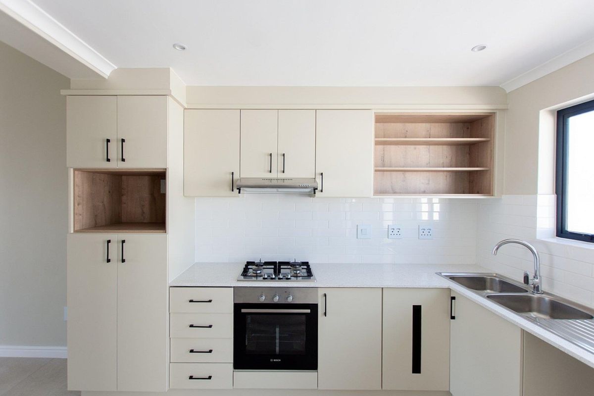 Brand New 2 Bedroom House in Villa Del Mare - Photo 2