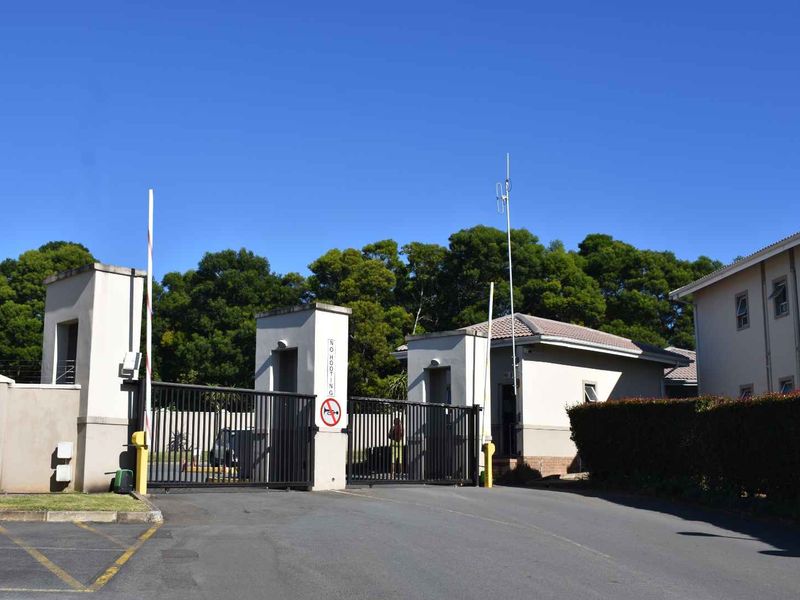 Invest in the Best! - Photo 2