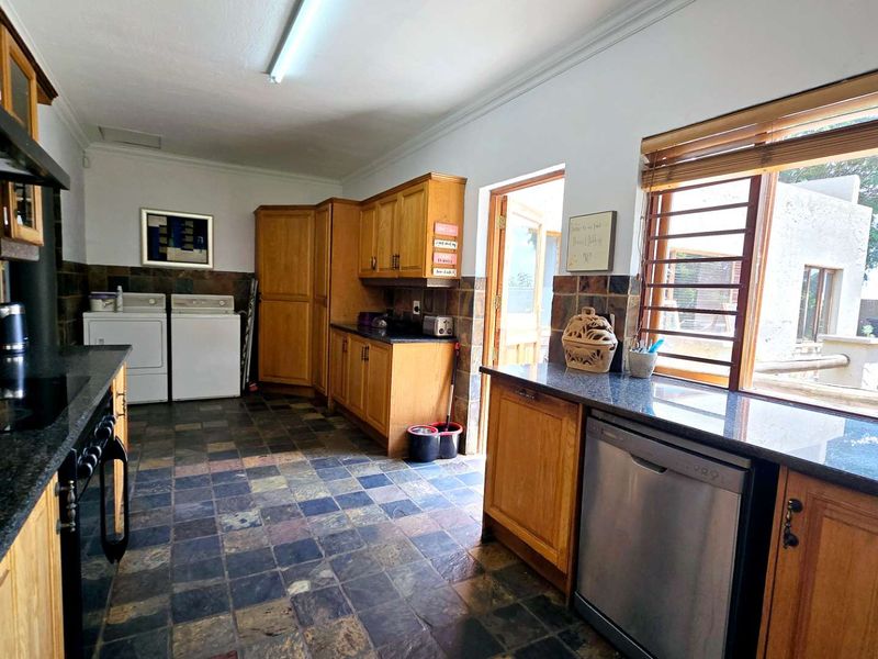 Living Meets Limitless Opportunity on 1.7 Hectares - Photo 9