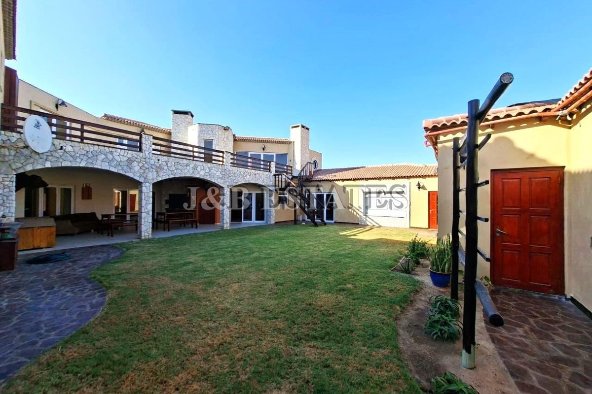Luxury Estate at Rossmund Golf Resort - Swakopmund - Namibia - Photo 2