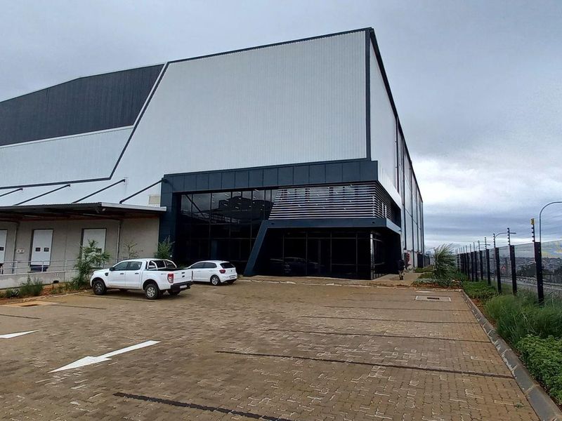 5 393m2 Meadowview Warehouse To Let - Photo 5