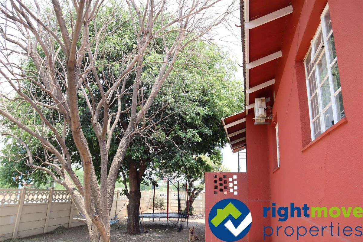 High Traffic Area. - Photo 5