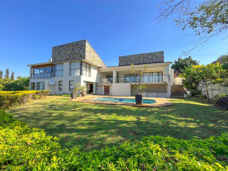 Magnificent Herrwood Park home with Sea Views. - Photo 1