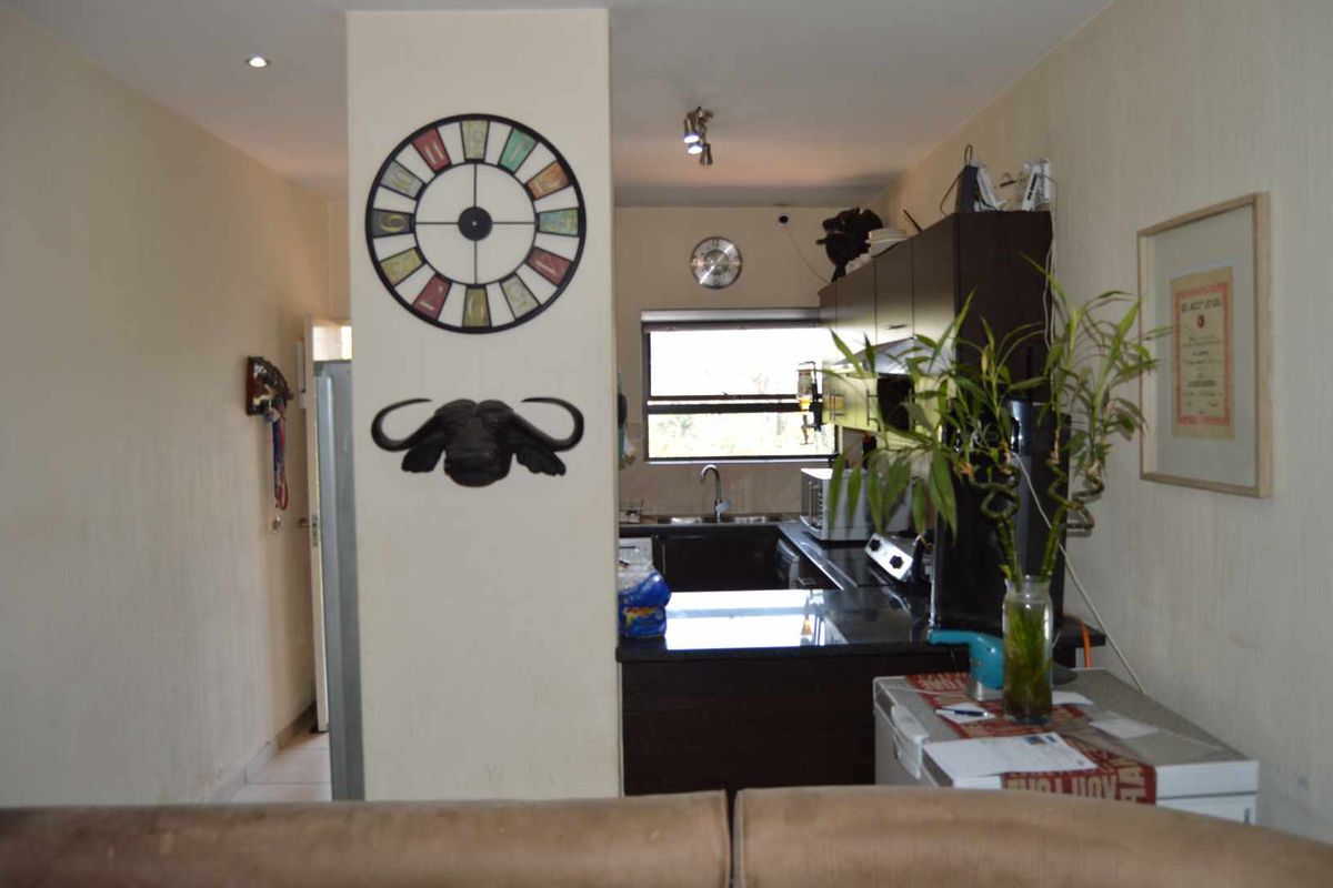 Beautiful townhouse in Mulbarton - Photo 4