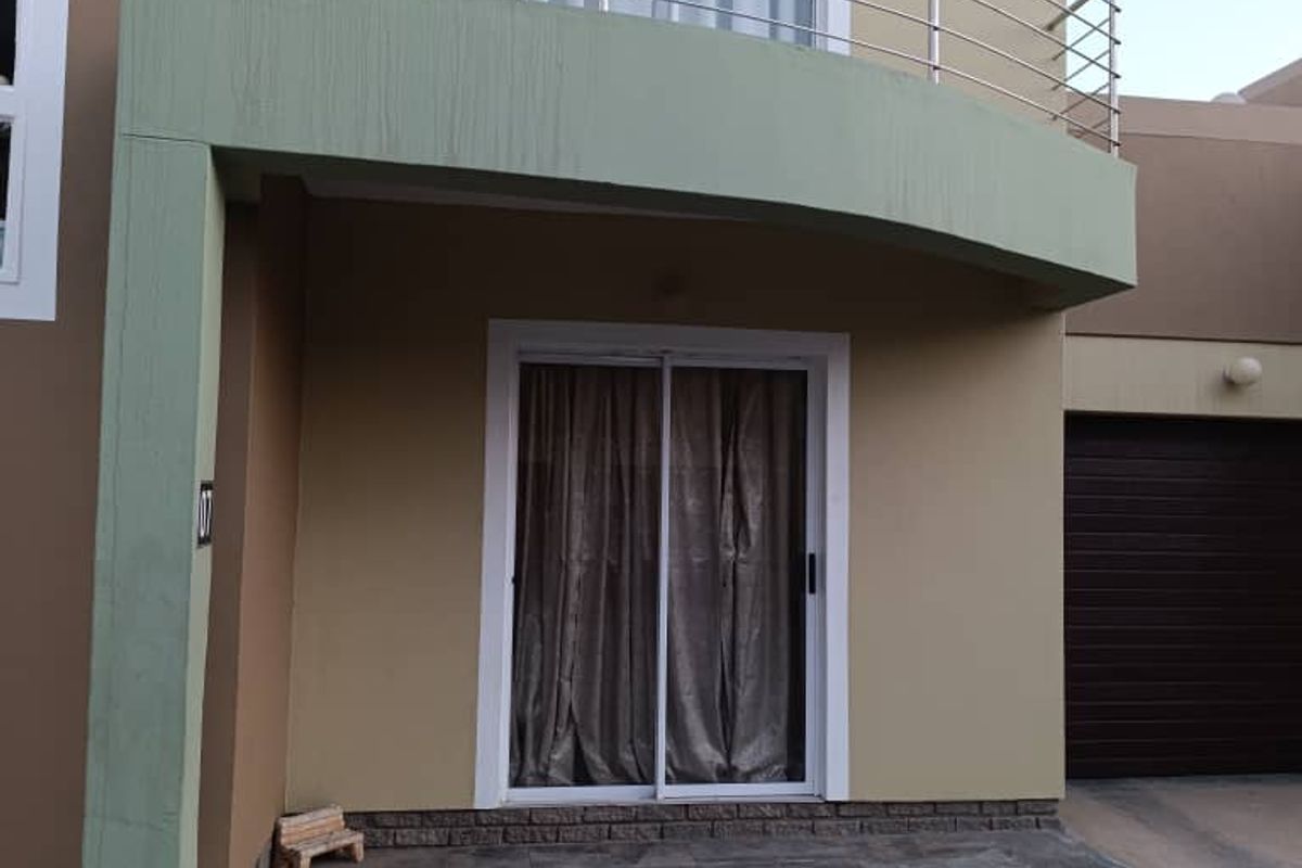 GOOD INVESTMENT FOR INVESTORS - TOWN HOUSE FOR SALE IN SWAKOPMUND - Photo 2