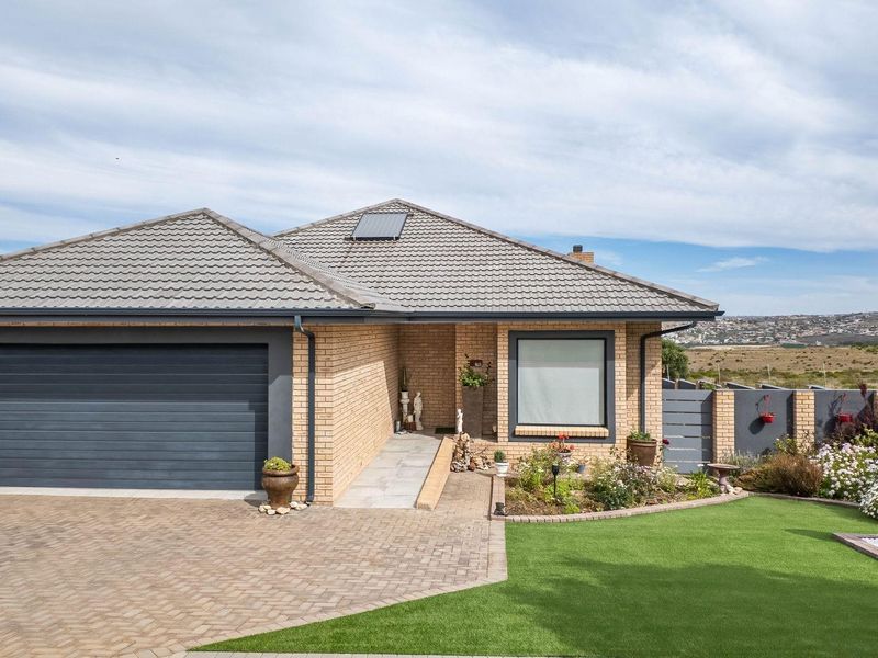 Live the lifestyle  -   Monte Christo's coastal elegance! - Photo 6