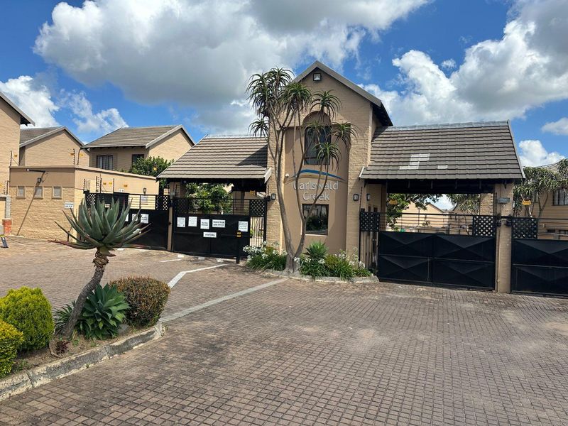 A magnificent modern masterpiece! - Photo 2