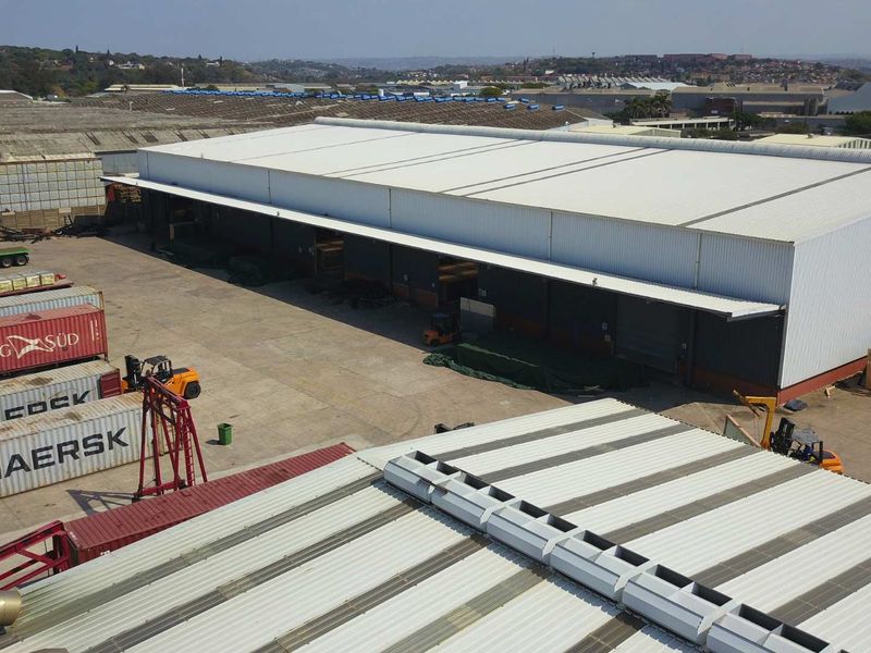 Warehouse / Factory to Let - Yard-Led Industrial HQ with Covered Loading (Prospecton Industrial) - Photo 4