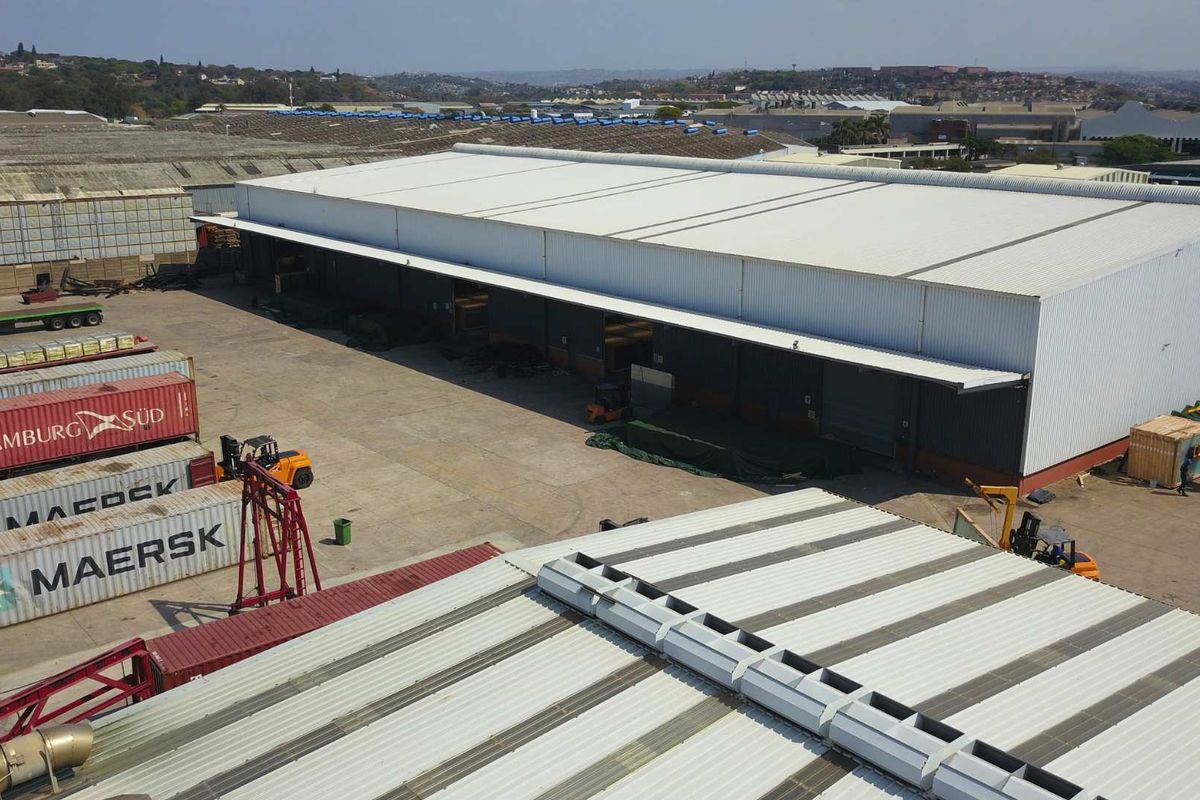 Warehouse / Factory to Let - Yard-Led Industrial HQ with Covered Loading (Prospecton Industrial) - Photo 4