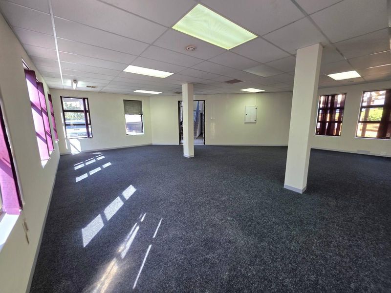 Commercial Office Space for Sale in Derby Downs, Westville – 296m2 Secure Investment Opportunity - Photo 10