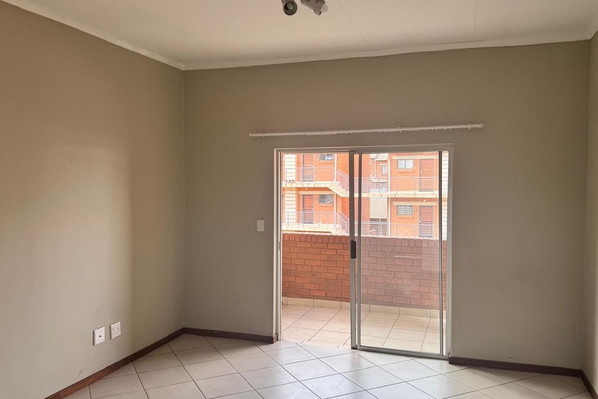 Don't Delay viewing your new home ! - Photo 3