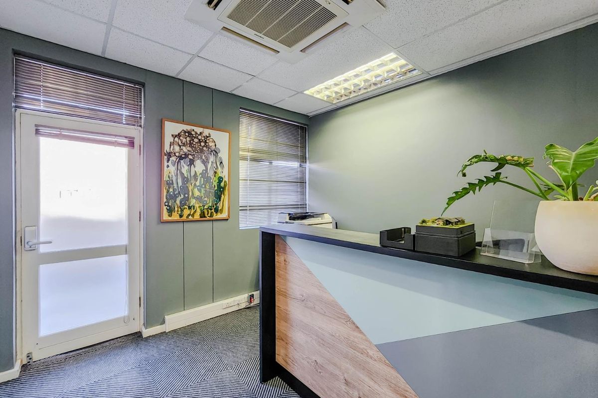 Bright First Floor Office For Sale – Millennium Business Park, Century City - Photo 5