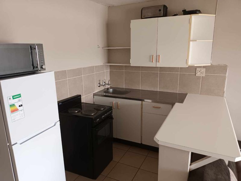 1 Bedroom to rent in Hatfield - Photo 7