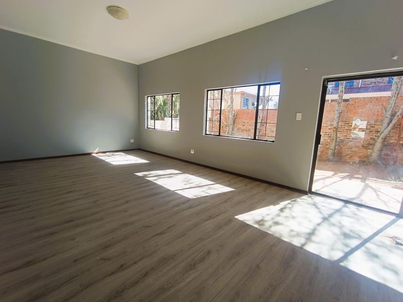 Modern Comfort Meets Smart Investment - Photo 3