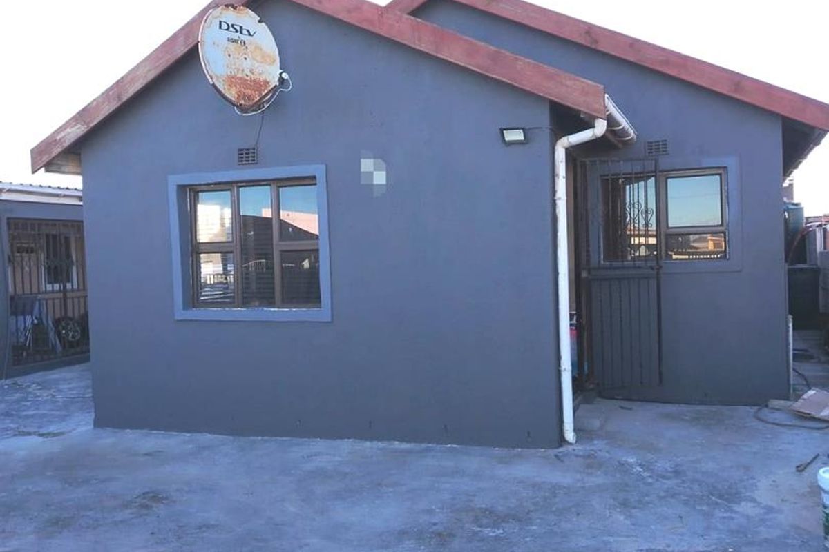 Charming 3-Bedroom House for Rent in Ilitha Park, Khayelitsha - Photo 2