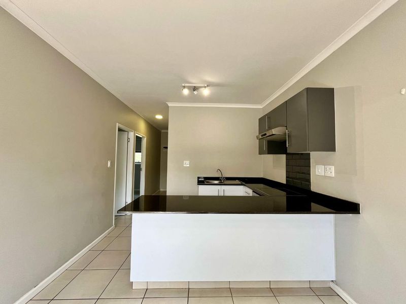 2-Bedroom First Floor Apartment – The Woods Estate, Waterfall, KZN - Photo 2