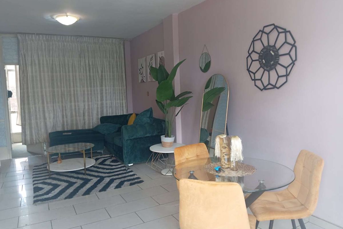 1.5 Bedroom Apartment For Sale - Photo 2