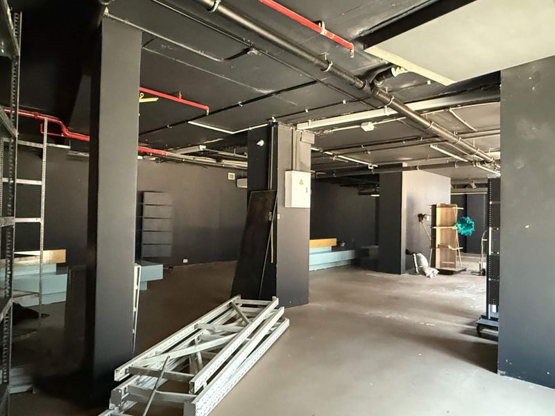 177m2 ground floor retail unit to let in Wembley Square - Photo 4