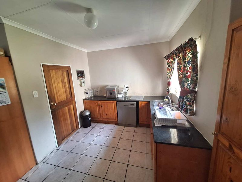 Expansive Farm with Game Fencing - Photo 9