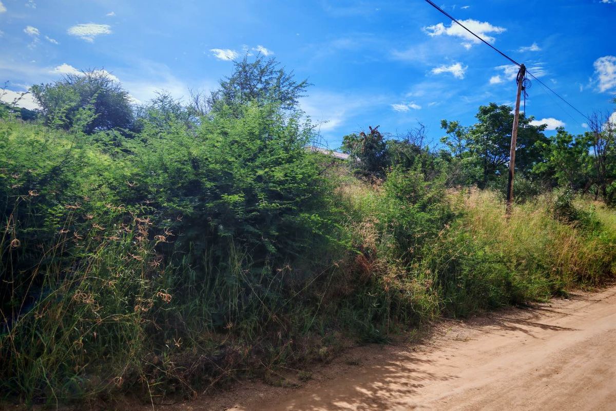 Prime Vacant Stand For Sale - Photo 2