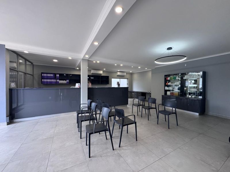 Medical Consulting Room To Let (Shared) - Photo 1