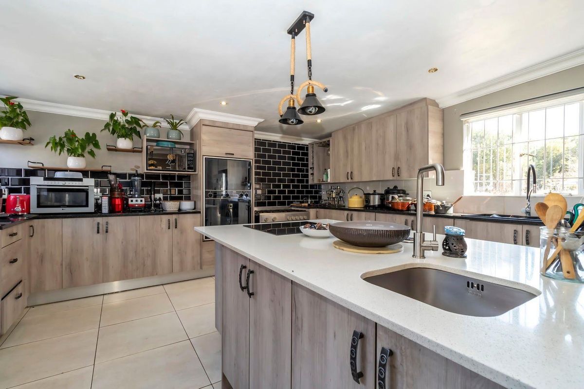 Prime location 8.5 hectares agricultural farmland for sale in Mnandi - Photo 4