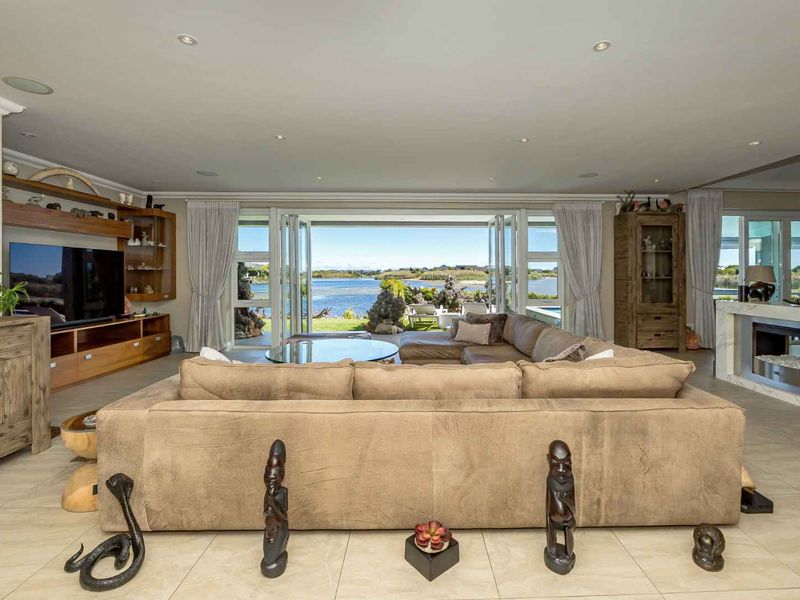 A home that is a True Labour of Love - Photo 10