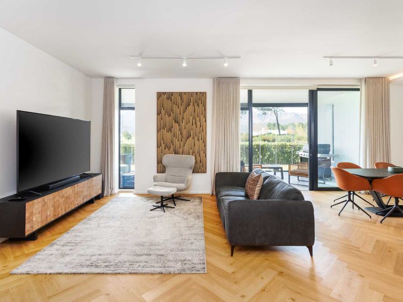 Ultra-Exclusive Penthouse with Polo Views at Polo Village Apartments II on Val de Vie Estate - Photo 4