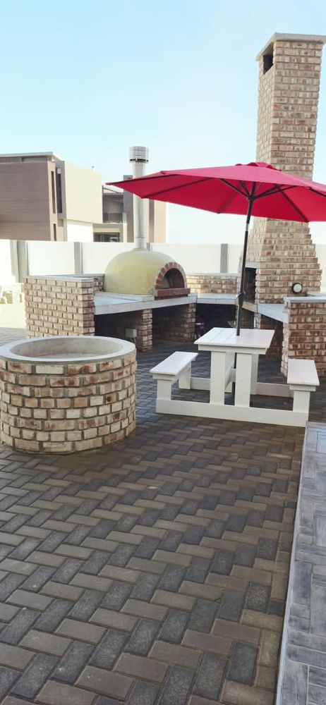 Outdoor entertainment area