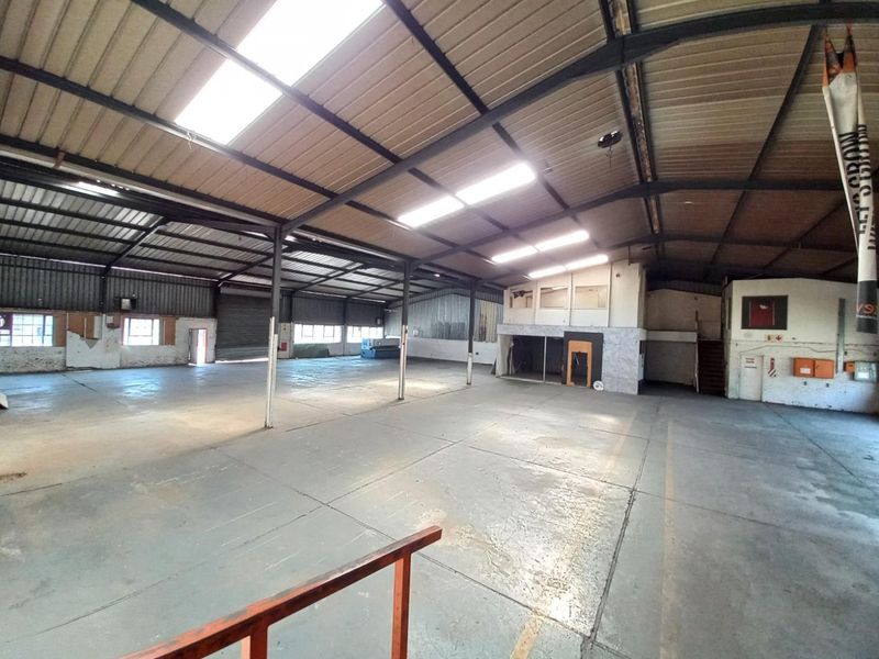 3 018m2 Warehouse To Let in Wadeville - Photo 8