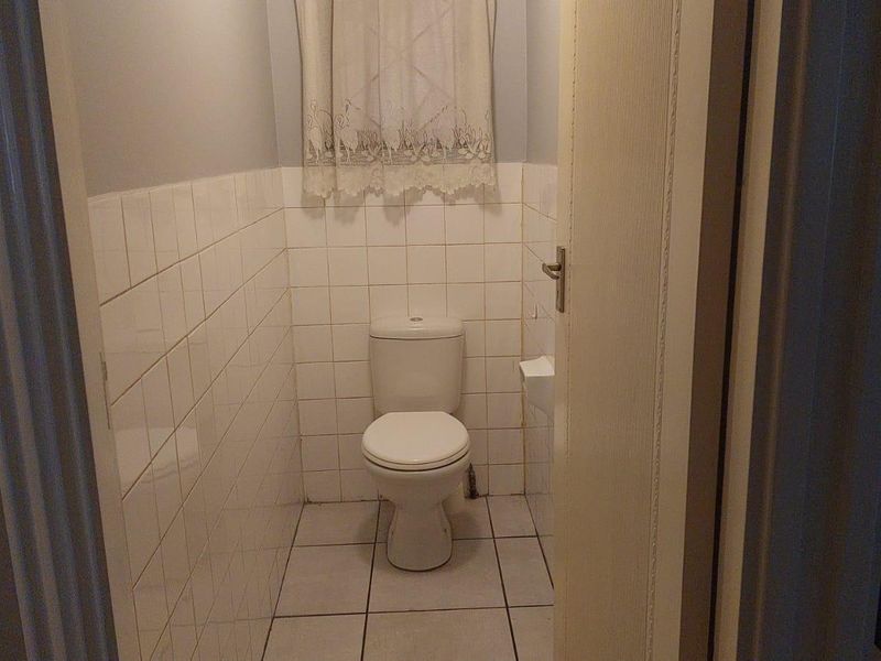 2 Bedroom Townhouse in New Germany - Photo 10