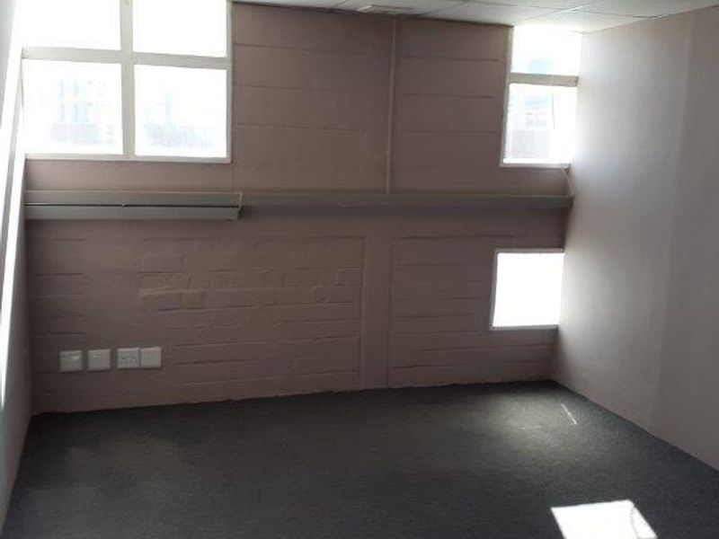 WAREHOUSE FOR SALE - Photo 9