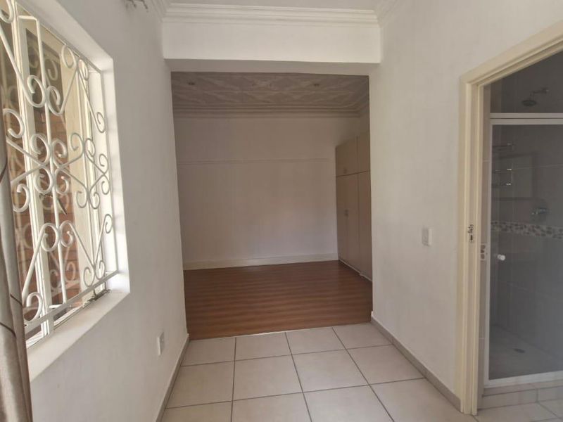 Super Neat Home with Full Flatlet: The Ultimate Space for Living and Growth - Photo 10