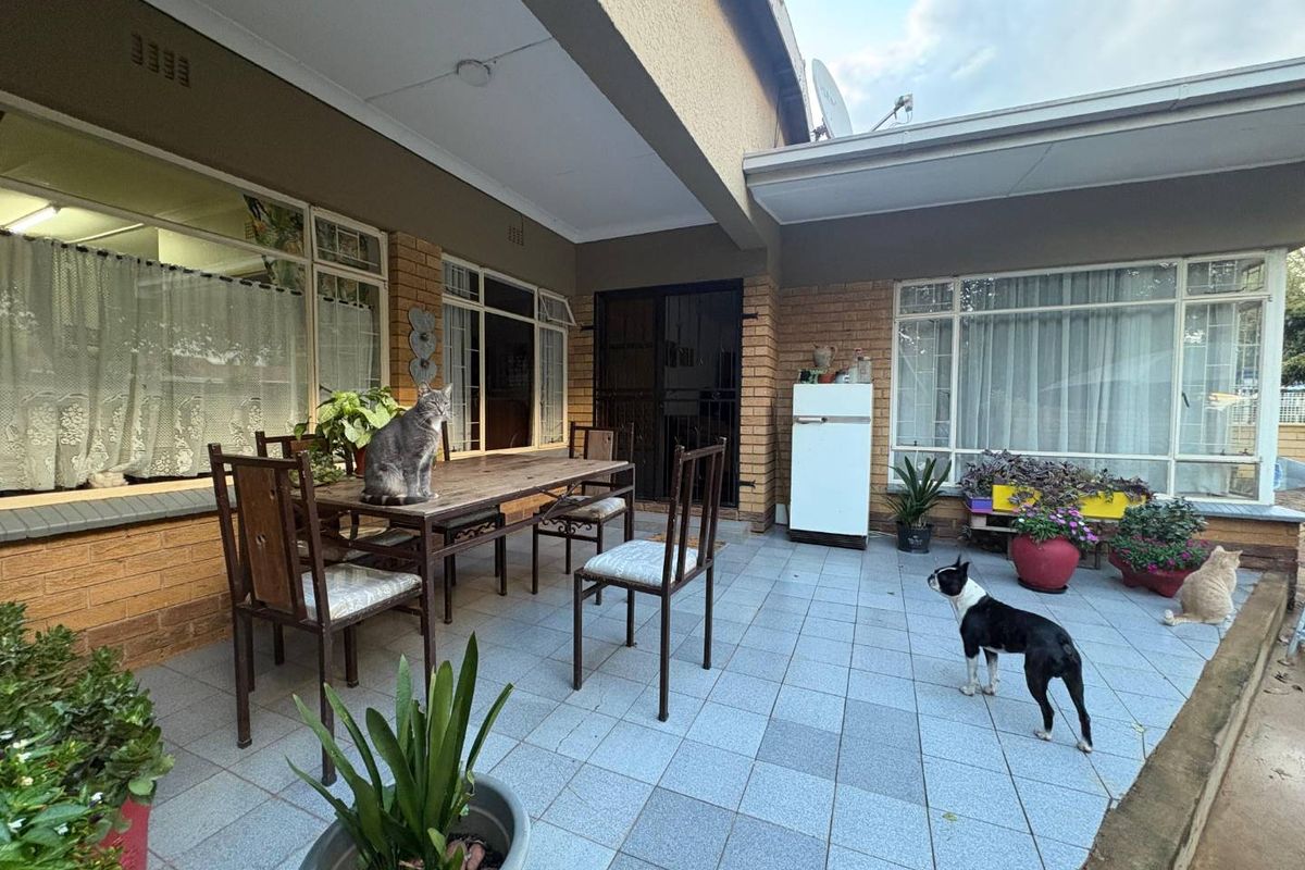 A Rare Find Offering Three Homes In One - Photo 5