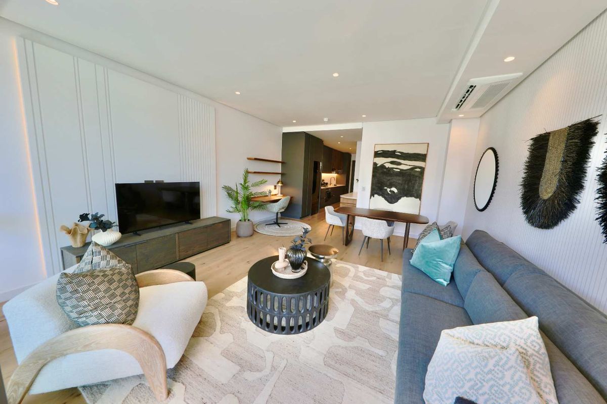 Brand New Luxury One-Bedroom Apartment | V&A Waterfront | Cape Town - Photo 3