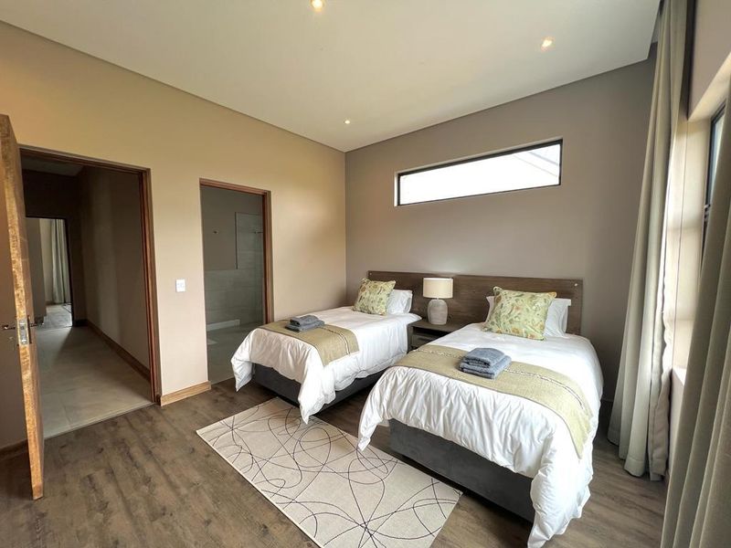 INCOME GENERATING HOME Welcome to this charming 4 bedroom home nestled within Highland Gate Golf Estate - Photo 8