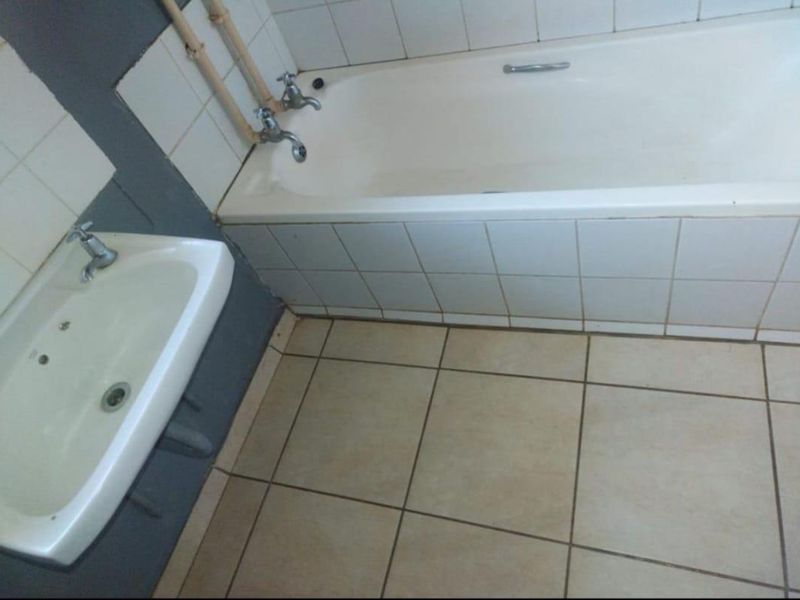 Peaceful home perfect for a start-up family - Photo 5