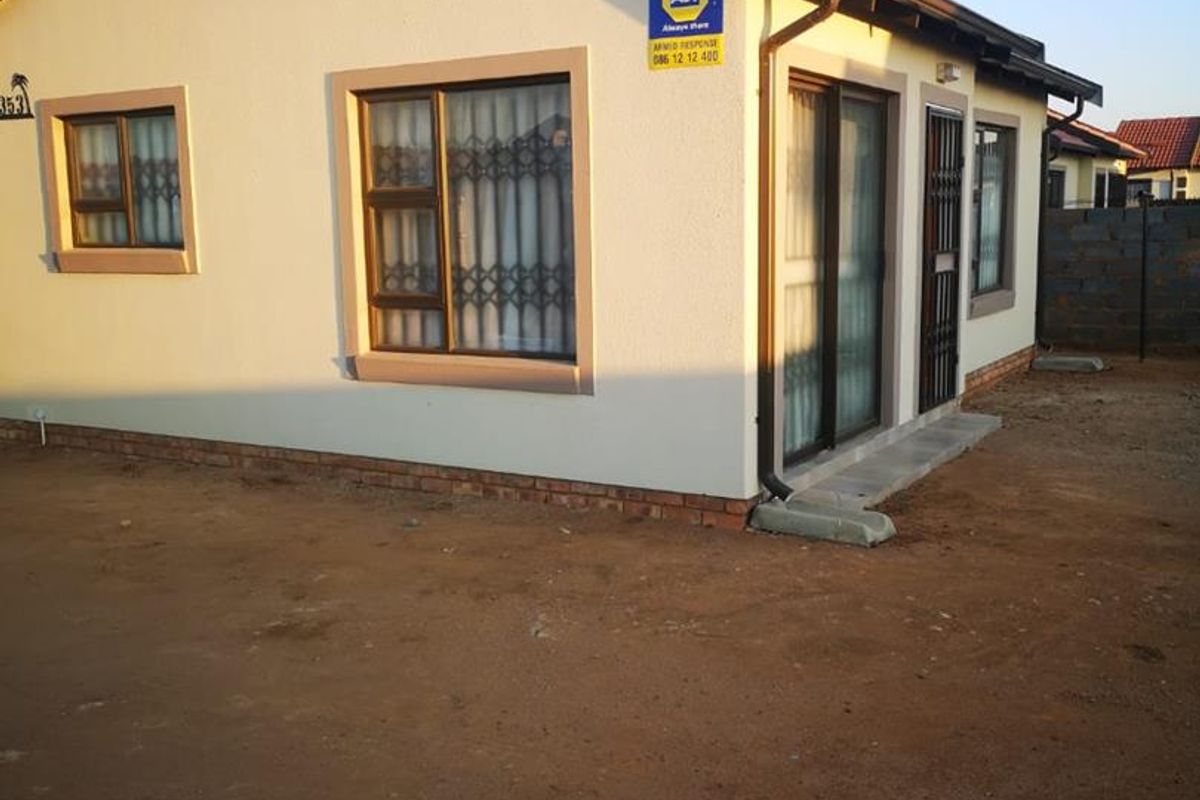 Just move in !!! - Photo 2