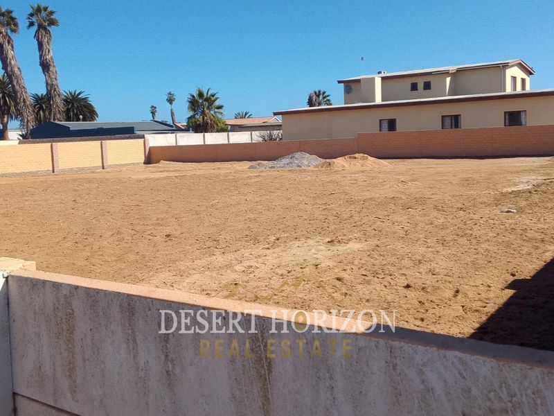 HENTIES BAY CENTRAL AREA | VACANT ERF FOR SALE - Photo 3