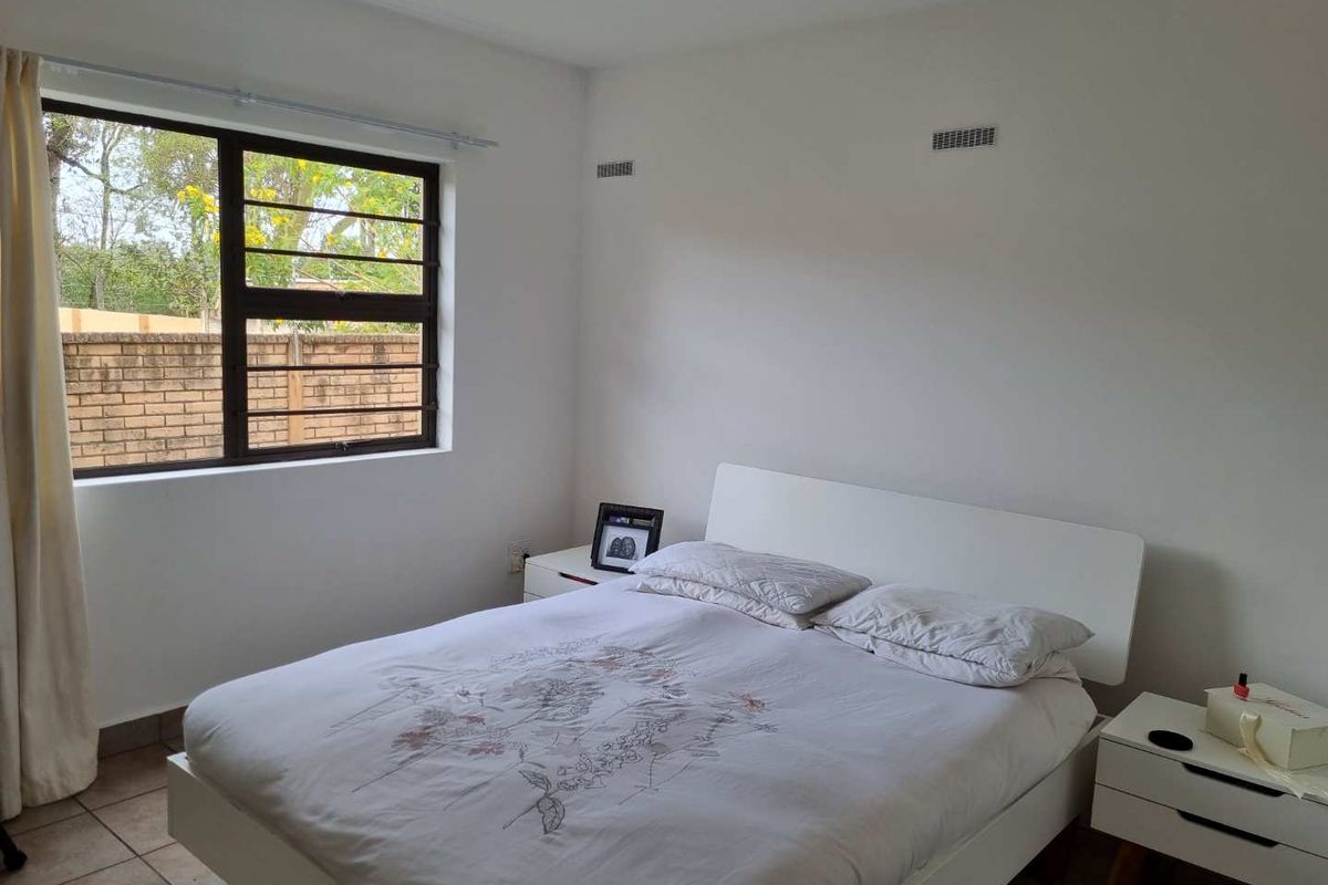 Charming apartment in well -maintained complex in the hart of Gonubie. - Photo 4