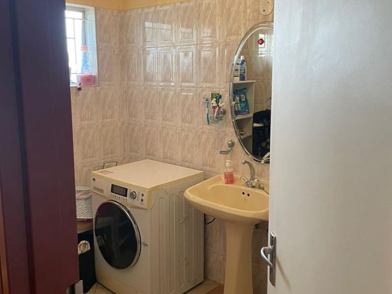 Family Home Khomasdal - Park Foods Area - Photo 6