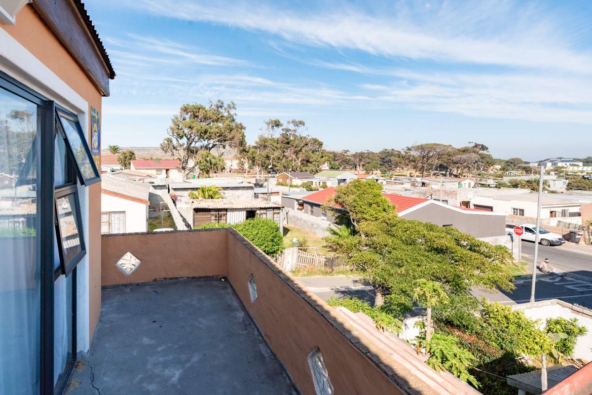 Your Dream Home Awaits - Photo 2