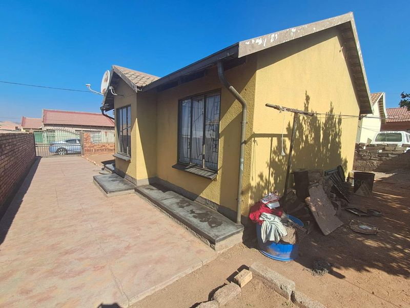 Exclusive Mandate In Soshanguve GG - Photo 4