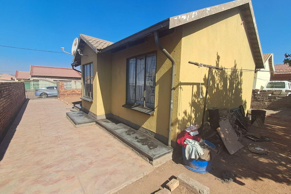 Exclusive Mandate In Soshanguve GG - Photo 4