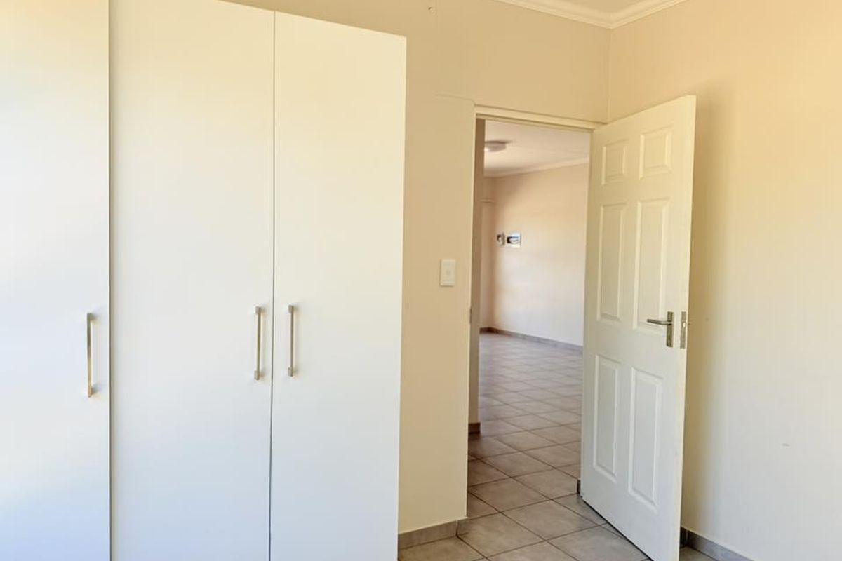 DISCOUNT N$120,000.00 - Photo 5