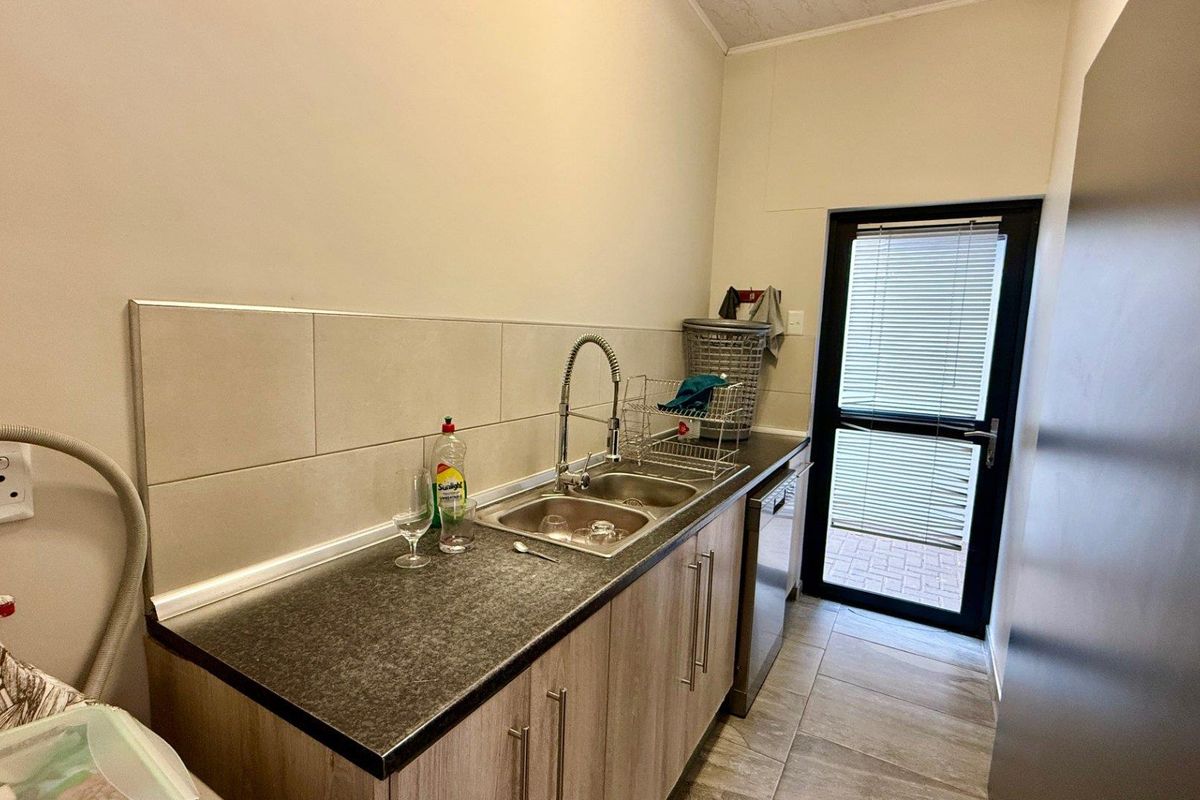 ELISENHEIM - NORTH VIEWS!!  NS 3 100 000 - Photo 4